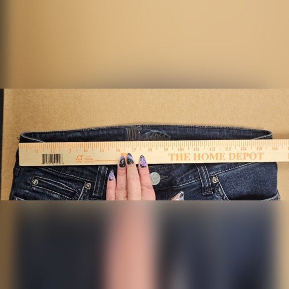 Kut From the Kloth KFTK Distressed Dark Wash Jeans Crop Size 10 Denim - Picture 11 of 16